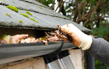 gutter cleaning Millendreath, Cornwall